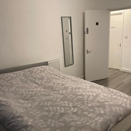 Chosen Rocky Lane Private Rooms Liverpool Exteriér fotografie
